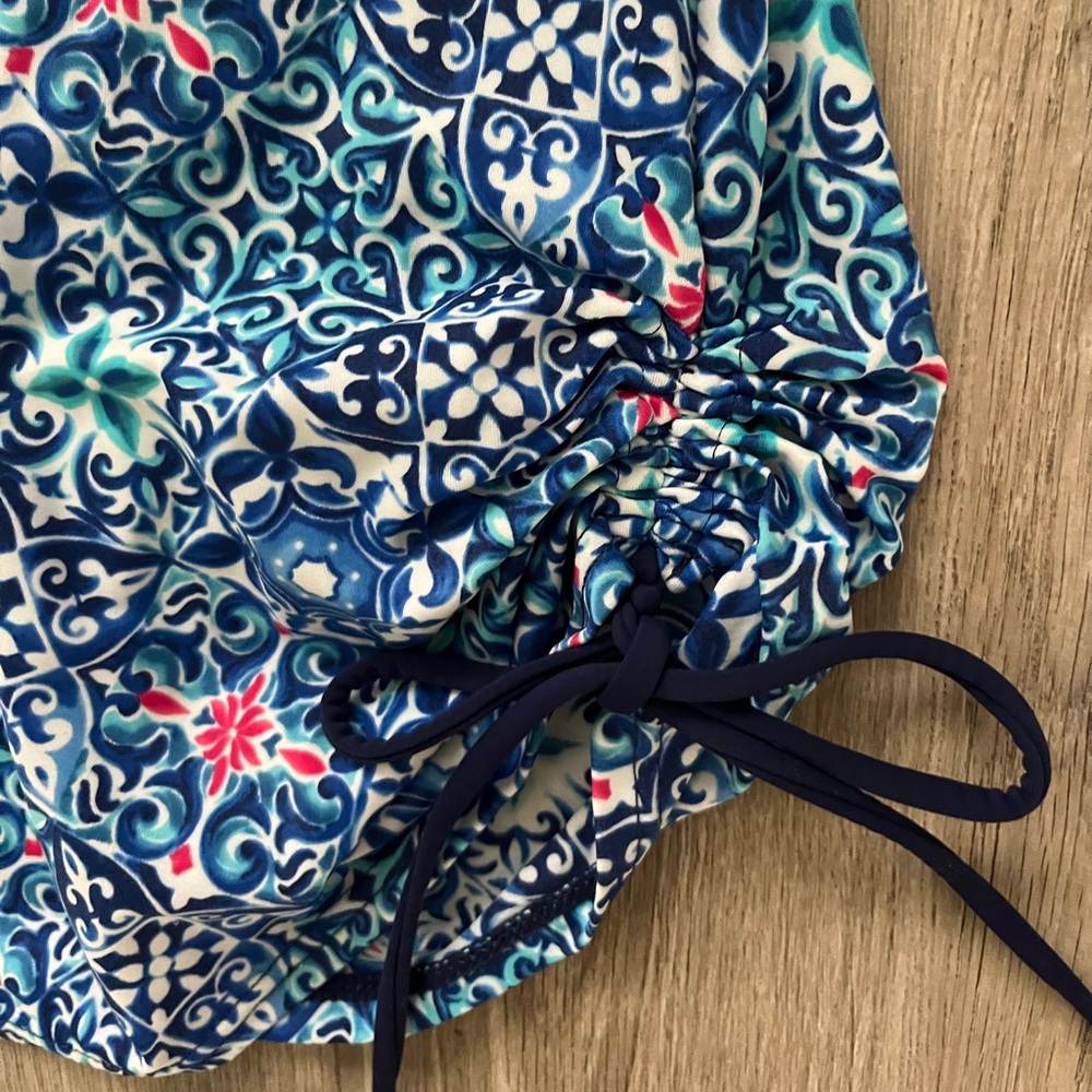 Talbots Multicolor Rashguard - Picture 3 of 5